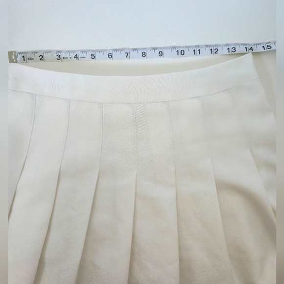 White Pleated Sport Skirt - Picture 5 of 9